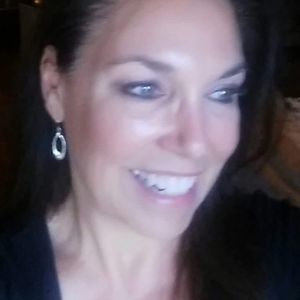 Meet your Posher, Diana